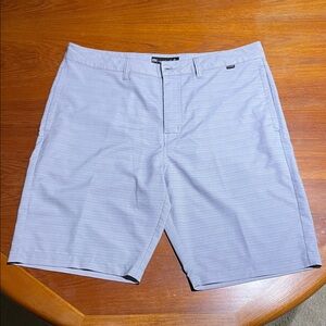 Travis Mathew gray golf shorts 36